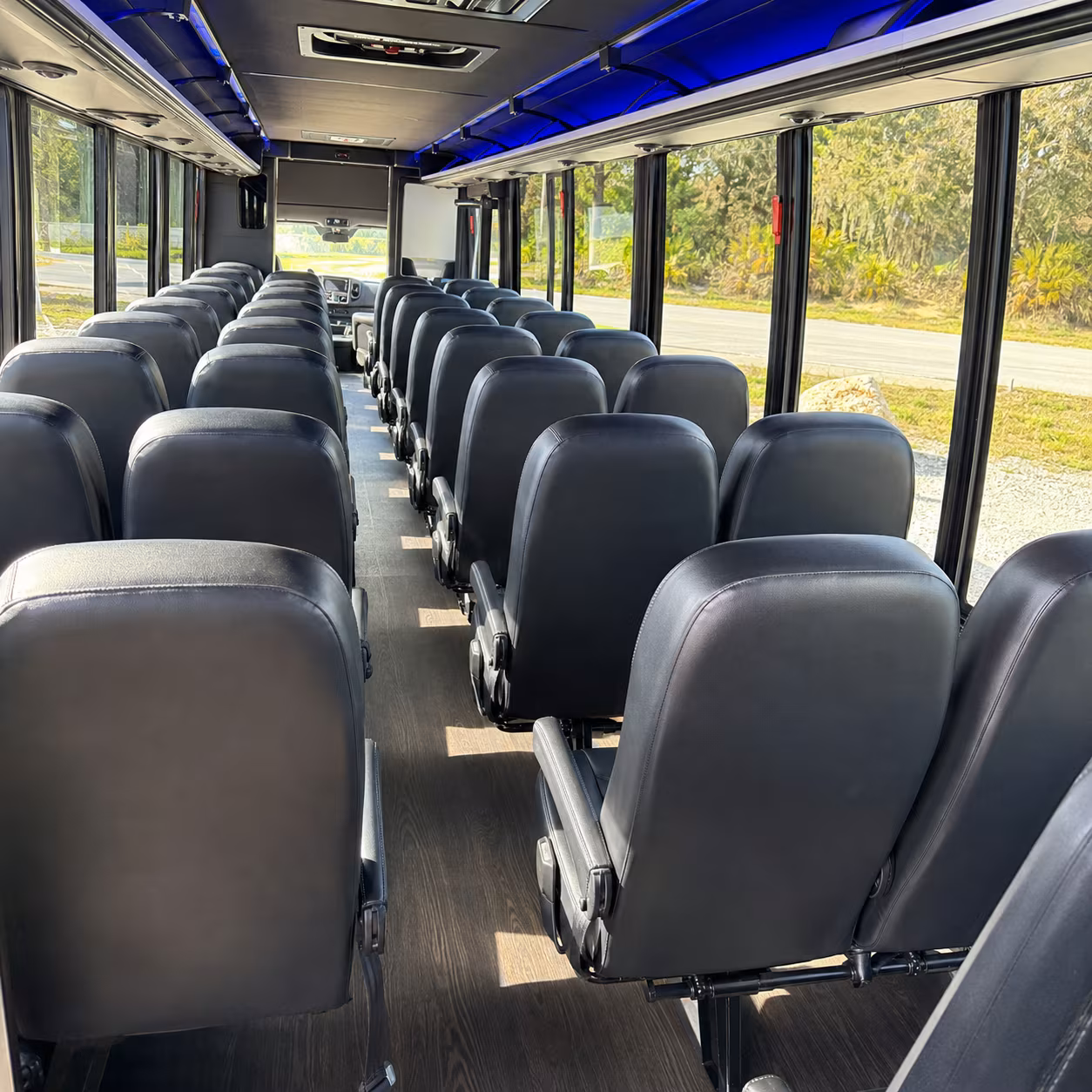 arrange transportation for your next corporate event 3