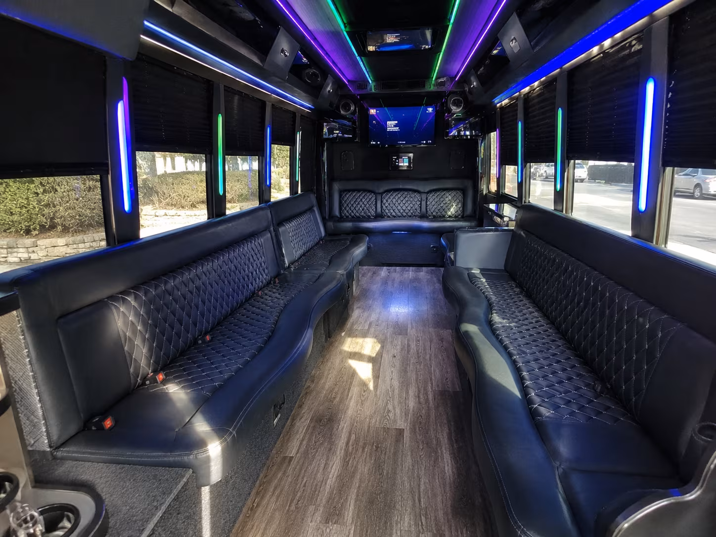 baltimore 15 passenger party bus interior