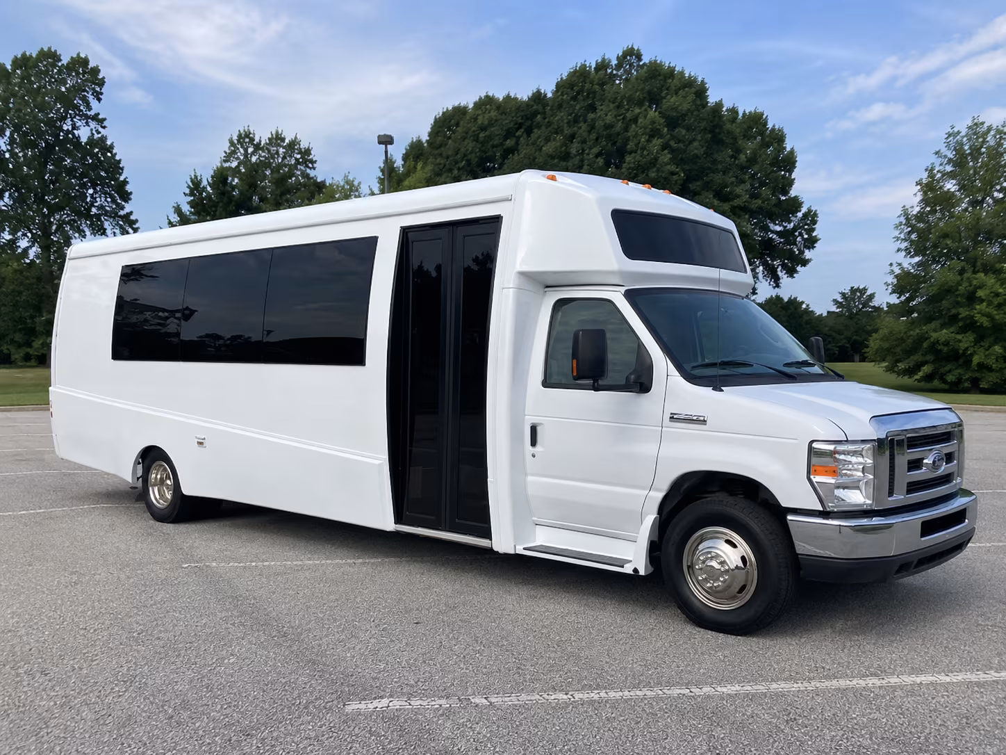 baltimore 18 passenger party bus