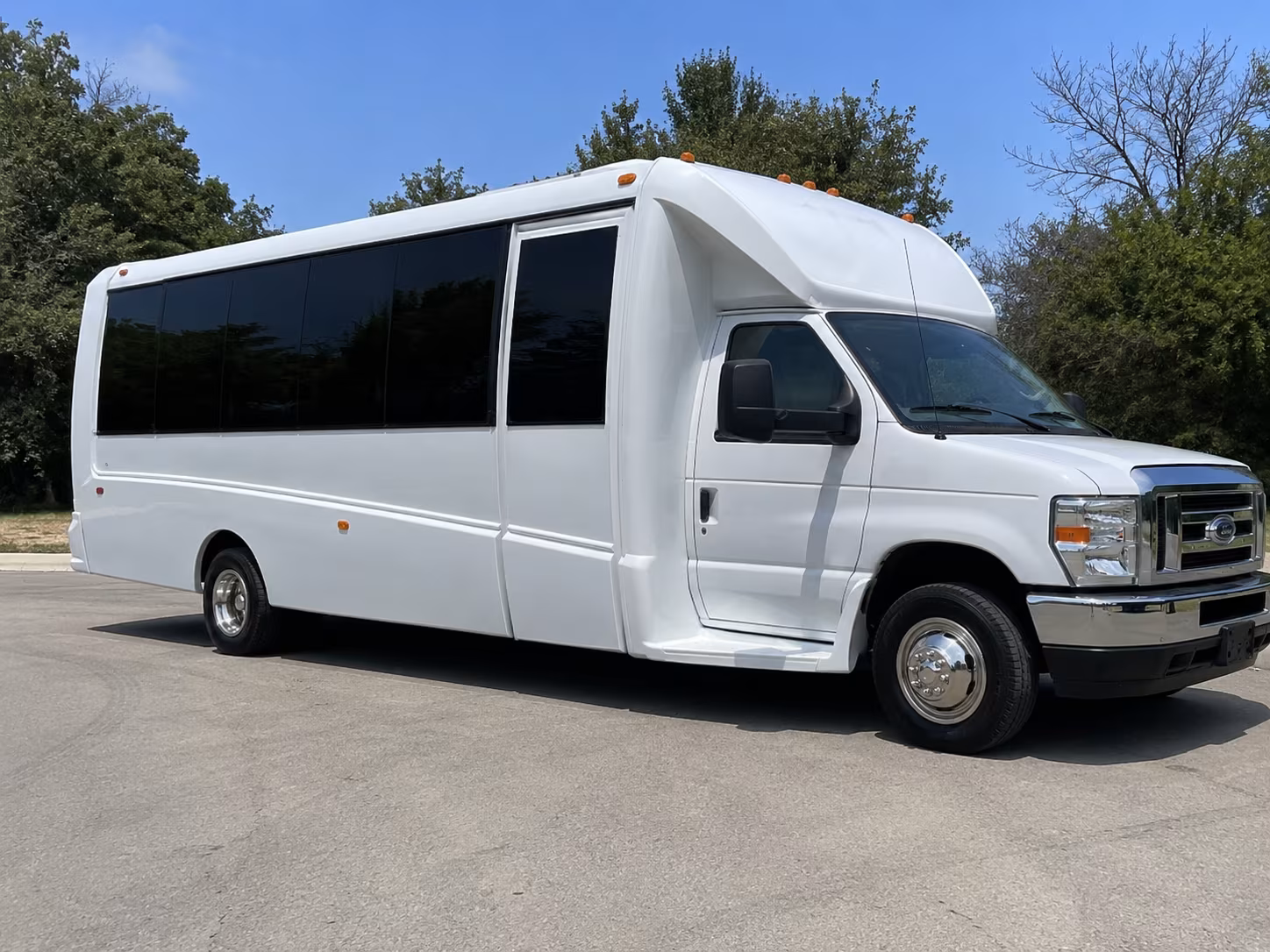 bwi airport shuttle buses for sports teams travel groups