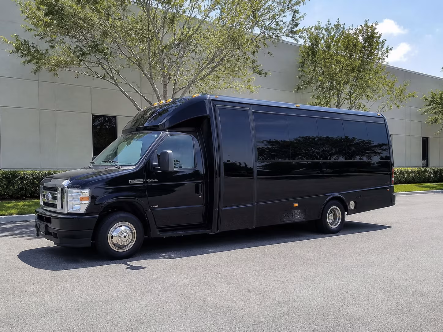 shuttle buses between baltimore hotels and the convention center